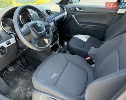 Синій Шкода Єті, об'ємом двигуна 1.2 л та пробігом 139 тис. км за 8200 $, фото 36 на Automoto.ua