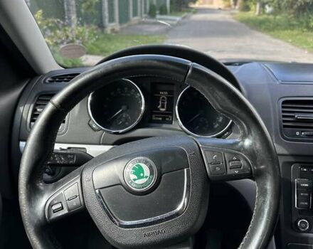 Синий Шкода Ети, объемом двигателя 1.97 л и пробегом 303 тыс. км за 9700 $, фото 14 на Automoto.ua