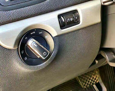 Синий Шкода Ети, объемом двигателя 1.8 л и пробегом 160 тыс. км за 13800 $, фото 4 на Automoto.ua