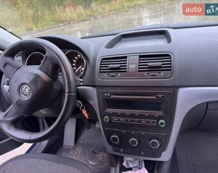 Шкода Ети 2015 в Дрогобыче на Automoto.ua Синий Шкода Ети, объемом двигателя 1.2 л и пробегом 167 тыс. км за 9700 $, фото 29 на Automoto.ua