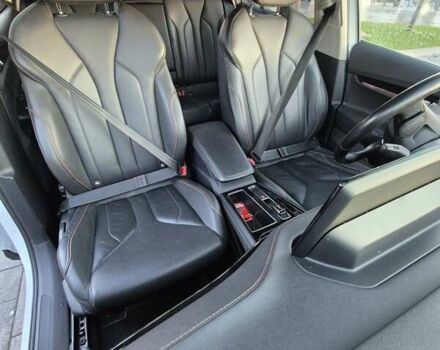 Білий Шкода Enyaq iV, об'ємом двигуна 0 л та пробігом 295 тис. км за 17600 $, фото 10 на Automoto.ua