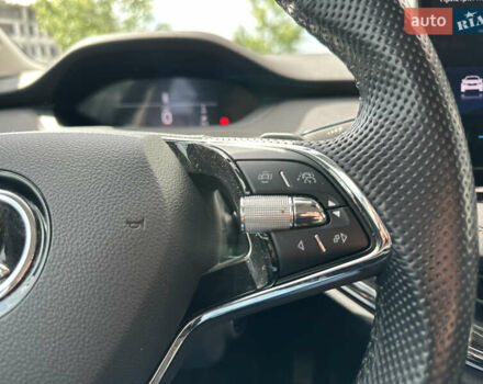 Білий Шкода Enyaq iV, об'ємом двигуна 0 л та пробігом 67 тис. км за 27800 $, фото 23 на Automoto.ua