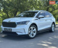 Белый Шкода Enyaq iV, объемом двигателя 0 л и пробегом 99 тыс. км за 21400 $, фото 2 на Automoto.ua