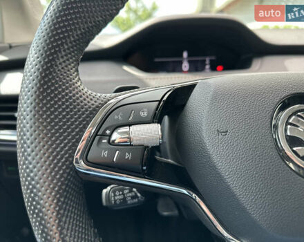 Білий Шкода Enyaq iV, об'ємом двигуна 0 л та пробігом 67 тис. км за 27800 $, фото 24 на Automoto.ua