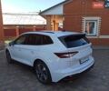 Белый Шкода Enyaq iV, объемом двигателя 0 л и пробегом 46 тыс. км за 25200 $, фото 4 на Automoto.ua