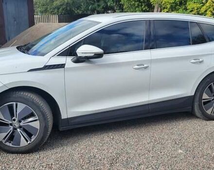 Шкода Enyaq iV 2021 в Сумах на Automoto.ua Белый Шкода Enyaq iV, объемом двигателя 0 л и пробегом 45 тыс. км за 23000 $, фото 5 на Automoto.ua