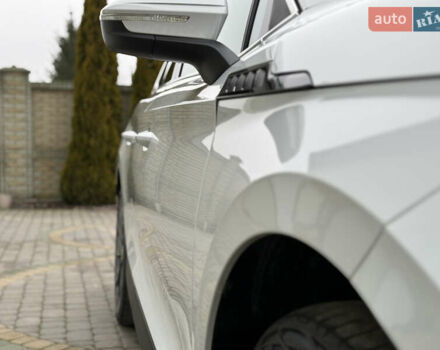 Білий Шкода Enyaq iV, об'ємом двигуна 0 л та пробігом 190 тис. км за 22700 $, фото 42 на Automoto.ua