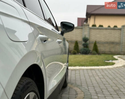 Білий Шкода Enyaq iV, об'ємом двигуна 0 л та пробігом 190 тис. км за 22700 $, фото 41 на Automoto.ua