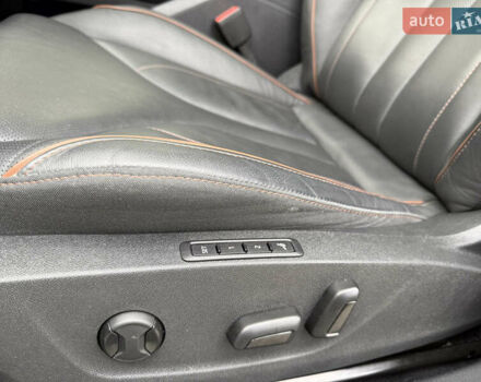 Білий Шкода Enyaq iV, об'ємом двигуна 0 л та пробігом 190 тис. км за 22700 $, фото 52 на Automoto.ua