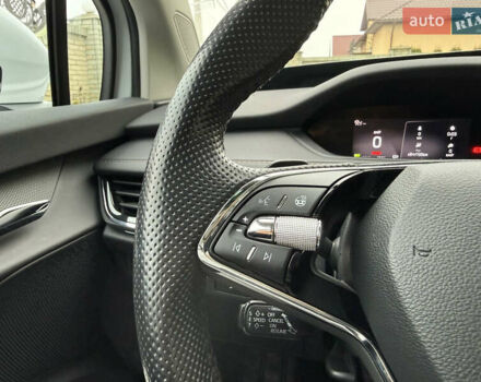 Білий Шкода Enyaq iV, об'ємом двигуна 0 л та пробігом 190 тис. км за 22700 $, фото 59 на Automoto.ua