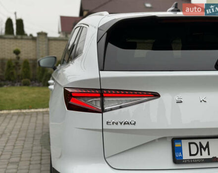 Білий Шкода Enyaq iV, об'ємом двигуна 0 л та пробігом 190 тис. км за 22700 $, фото 33 на Automoto.ua