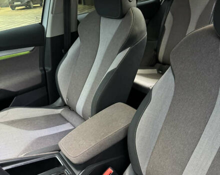 Белый Шкода Enyaq iV, объемом двигателя 0 л и пробегом 86 тыс. км за 23000 $, фото 17 на Automoto.ua