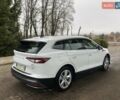 Белый Шкода Enyaq iV, объемом двигателя 0 л и пробегом 180 тыс. км за 22500 $, фото 5 на Automoto.ua