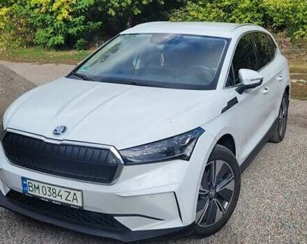 Шкода Enyaq iV 2021 в Сумах на Automoto.ua Белый Шкода Enyaq iV, объемом двигателя 0 л и пробегом 45 тыс. км за 23000 $, фото 4 на Automoto.ua