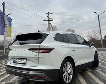 Белый Шкода Enyaq iV, объемом двигателя 0 л и пробегом 86 тыс. км за 23000 $, фото 8 на Automoto.ua