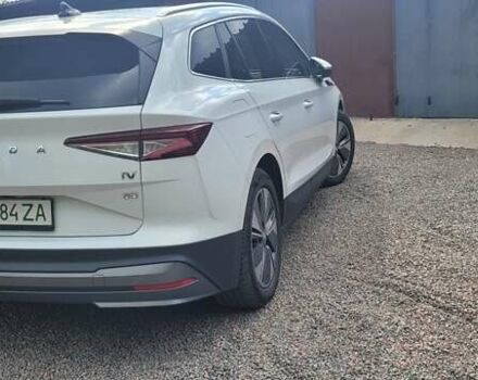 Шкода Enyaq iV 2021 в Сумах на Automoto.ua Белый Шкода Enyaq iV, объемом двигателя 0 л и пробегом 45 тыс. км за 23000 $, фото 11 на Automoto.ua