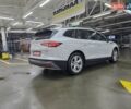 Белый Шкода Enyaq iV, объемом двигателя 0 л и пробегом 99 тыс. км за 20999 $, фото 2 на Automoto.ua