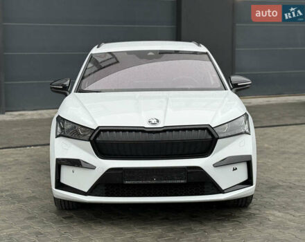 Білий Шкода Enyaq iV, об'ємом двигуна 0 л та пробігом 98 тис. км за 23600 $, фото 1 на Automoto.ua