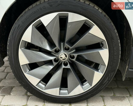 Білий Шкода Enyaq iV, об'ємом двигуна 0 л та пробігом 190 тис. км за 22700 $, фото 43 на Automoto.ua