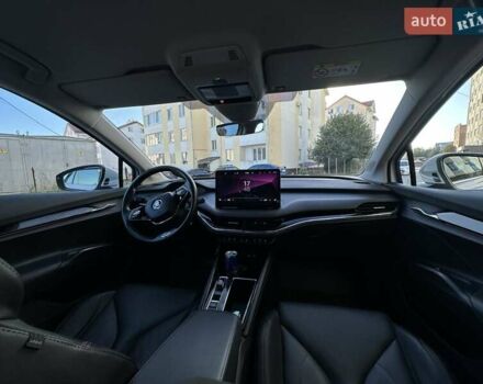 Белый Шкода Enyaq iV, объемом двигателя 0 л и пробегом 210 тыс. км за 21600 $, фото 6 на Automoto.ua