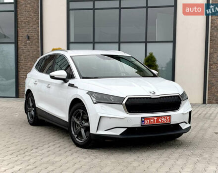 Білий Шкода Enyaq iV, об'ємом двигуна 0 л та пробігом 220 тис. км за 20700 $, фото 24 на Automoto.ua