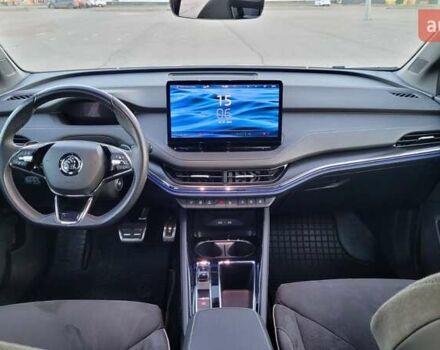 Белый Шкода Enyaq iV, объемом двигателя 0 л и пробегом 40 тыс. км за 27900 $, фото 9 на Automoto.ua