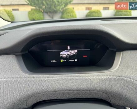 Белый Шкода Enyaq iV, объемом двигателя 0 л и пробегом 59 тыс. км за 28350 $, фото 12 на Automoto.ua