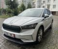 Білий Шкода Enyaq iV, об'ємом двигуна 0 л та пробігом 45 тис. км за 18990 $, фото 2 на Automoto.ua
