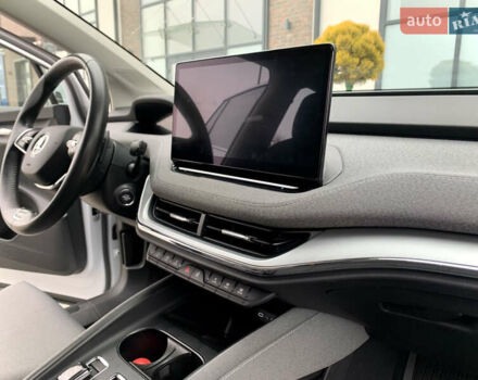 Білий Шкода Enyaq iV, об'ємом двигуна 0 л та пробігом 220 тис. км за 20700 $, фото 66 на Automoto.ua