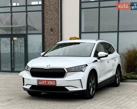 Білий Шкода Enyaq iV, об'ємом двигуна 0 л та пробігом 220 тис. км за 20700 $, фото 4 на Automoto.ua