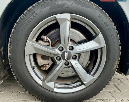 Білий Шкода Enyaq iV, об'ємом двигуна 0 л та пробігом 220 тис. км за 20700 $, фото 39 на Automoto.ua