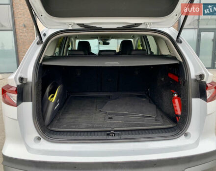 Білий Шкода Enyaq iV, об'ємом двигуна 0 л та пробігом 220 тис. км за 20700 $, фото 74 на Automoto.ua