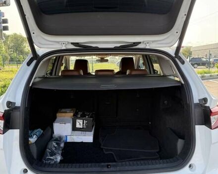 Белый Шкода Enyaq iV, объемом двигателя 0 л и пробегом 37 тыс. км за 25600 $, фото 15 на Automoto.ua