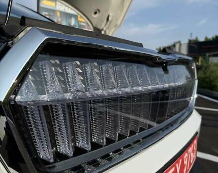 Белый Шкода Enyaq iV, объемом двигателя 0 л и пробегом 37 тыс. км за 25600 $, фото 20 на Automoto.ua