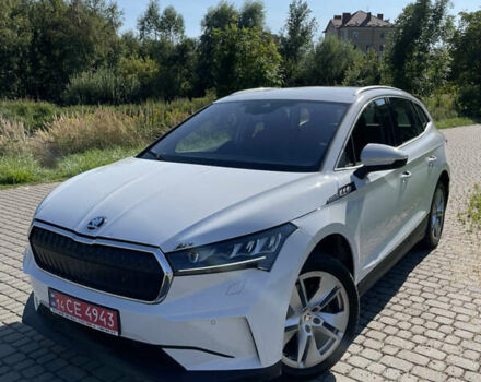 Белый Шкода Enyaq iV, объемом двигателя 0 л и пробегом 76 тыс. км за 24750 $, фото 16 на Automoto.ua