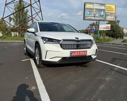 Белый Шкода Enyaq iV, объемом двигателя 0 л и пробегом 37 тыс. км за 25600 $, фото 8 на Automoto.ua