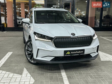 Шкода Enyaq iV 2021 в Киеве на Automoto.ua Белый Шкода Enyaq iV, объемом двигателя 0 л и пробегом 67 тыс. км за 30800 $, фото 1 на Automoto.ua