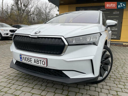 Белый Шкода Enyaq iV, объемом двигателя 0 л и пробегом 116 тыс. км за 23000 $, фото 1 на Automoto.ua
