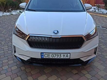 Шкода Enyaq iV 2021 у Хмельницькому на Automoto.ua Білий Шкода Enyaq iV, об'ємом двигуна 0 л та пробігом 46 тис. км за 25200 $, фото 1 на Automoto.ua