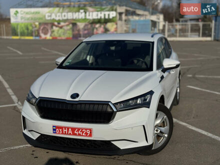 Шкода Enyaq iV 2022 в Днепре (Днепропетровске) на Automoto.ua Белый Шкода Enyaq iV, объемом двигателя 0 л и пробегом 190 тыс. км за 20900 $, фото 1 на Automoto.ua