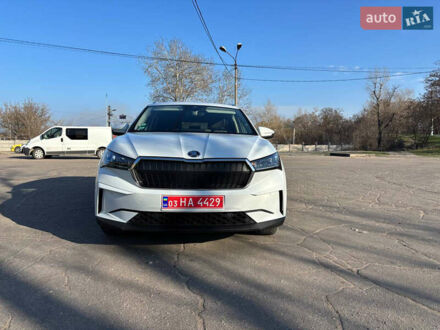 Шкода Enyaq iV 2022 у Кам'янське (Дніпродзержинськ) на Automoto.ua Білий Шкода Enyaq iV, об'ємом двигуна 0 л та пробігом 235 тис. км за 22000 $, фото 1 на Automoto.ua