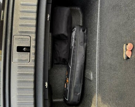 Черный Шкода Enyaq iV, объемом двигателя 0 л и пробегом 49 тыс. км за 28250 $, фото 112 на Automoto.ua