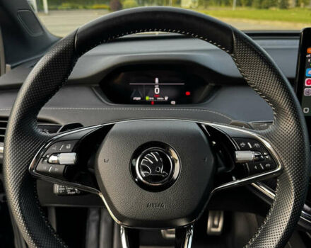 Черный Шкода Enyaq iV, объемом двигателя 0 л и пробегом 49 тыс. км за 28250 $, фото 89 на Automoto.ua