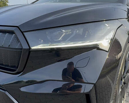 Черный Шкода Enyaq iV, объемом двигателя 0 л и пробегом 49 тыс. км за 28250 $, фото 135 на Automoto.ua