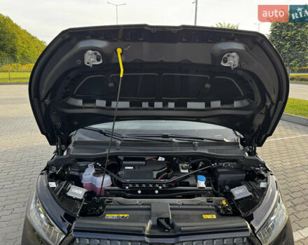 Черный Шкода Enyaq iV, объемом двигателя 0 л и пробегом 49 тыс. км за 28250 $, фото 69 на Automoto.ua