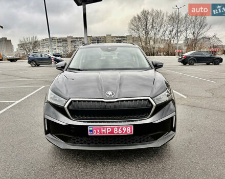 Черный Шкода Enyaq iV, объемом двигателя 0 л и пробегом 186 тыс. км за 18950 $, фото 18 на Automoto.ua