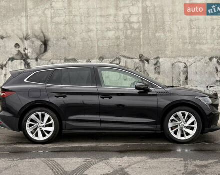 Черный Шкода Enyaq iV, объемом двигателя 0 л и пробегом 113 тыс. км за 27920 $, фото 12 на Automoto.ua