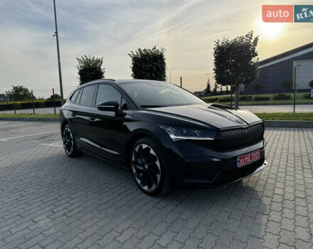 Черный Шкода Enyaq iV, объемом двигателя 0 л и пробегом 49 тыс. км за 28250 $, фото 59 на Automoto.ua