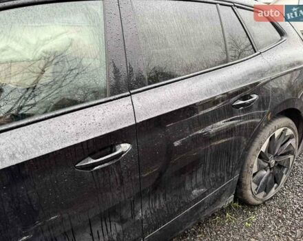 Чорний Шкода Enyaq iV, об'ємом двигуна 0 л та пробігом 164 тис. км за 13800 $, фото 4 на Automoto.ua