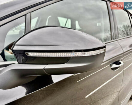 Черный Шкода Enyaq iV, объемом двигателя 0 л и пробегом 186 тыс. км за 18950 $, фото 47 на Automoto.ua